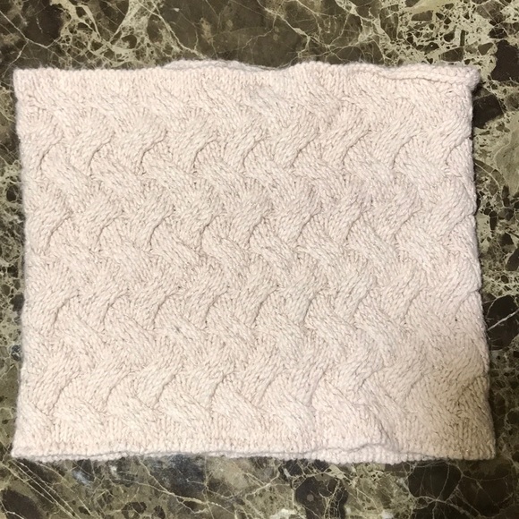 ✨Bundle✨2 Express Infinity Scarves - Picture 6 of 8